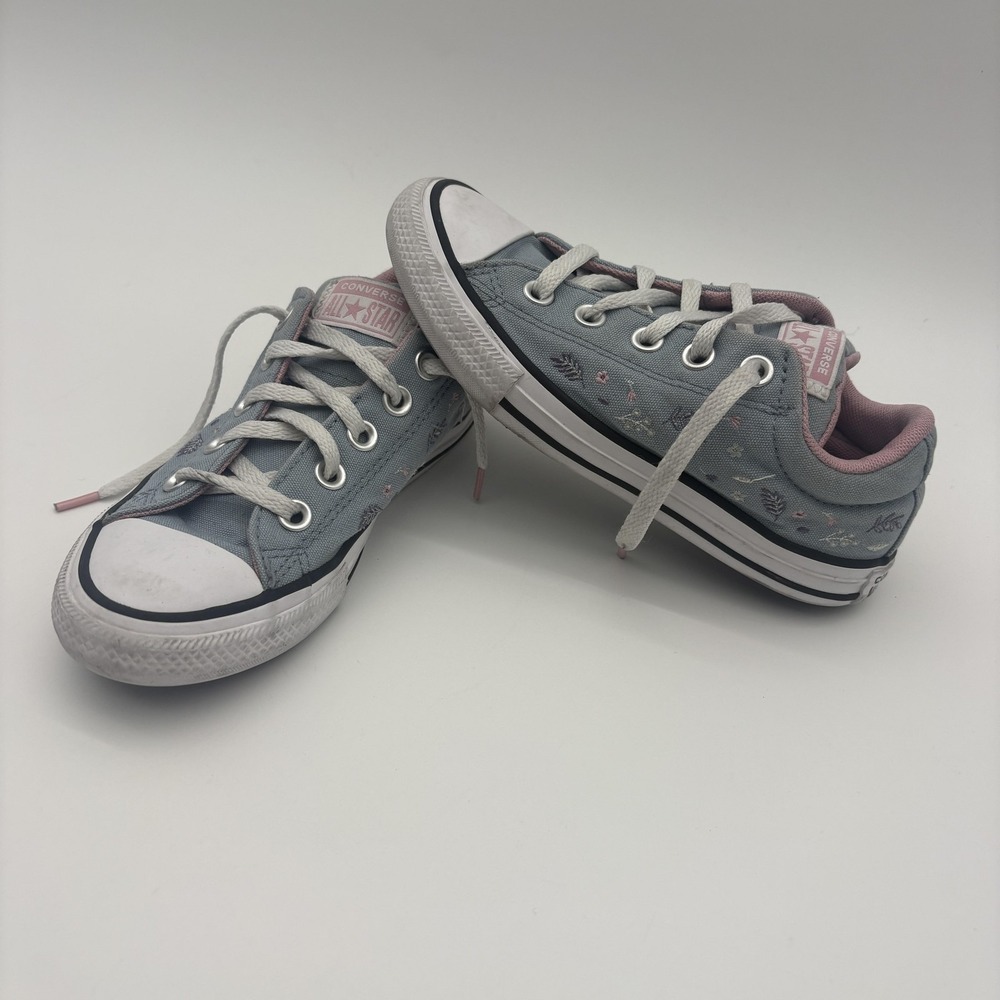 Converse All Star Shoes Kids Size 1 Gray Floral Low Top Canvas Lined Sneakers